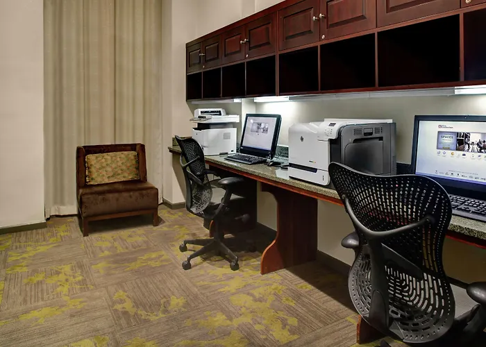 Сity center hotels Hilton Garden Inn New York/Manhattan-Chelsea