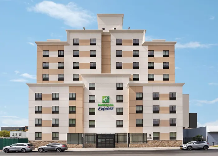 Сity center hotels Holiday Inn Express - Jamaica - Jfk Airtrain - Nyc By Ihg