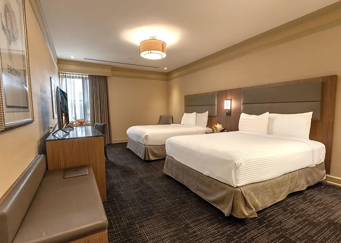 Opera House Hotel